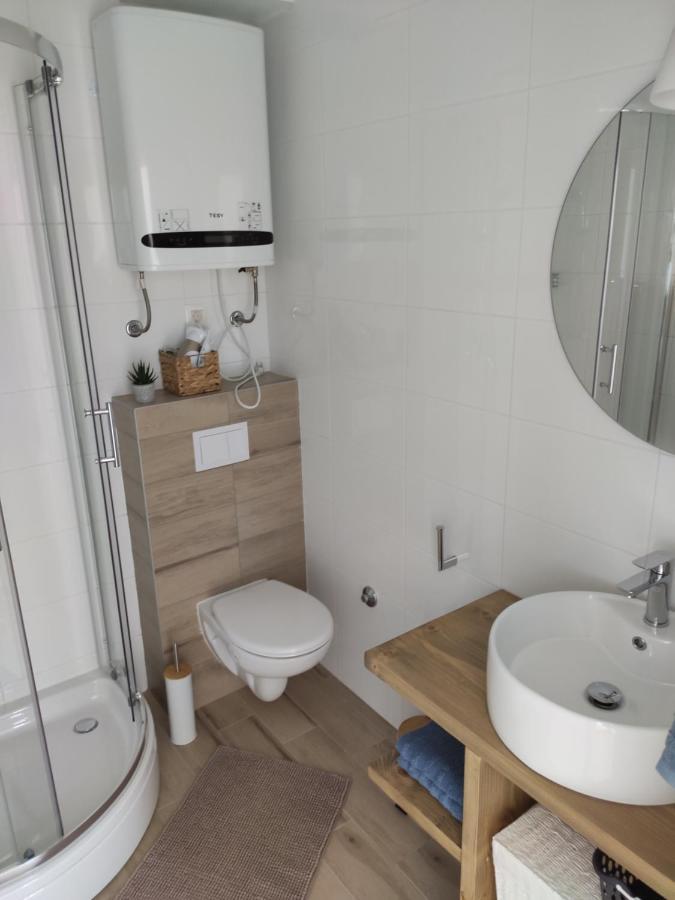 Apartmani Sara 2 Betina  Eksteriør bilde