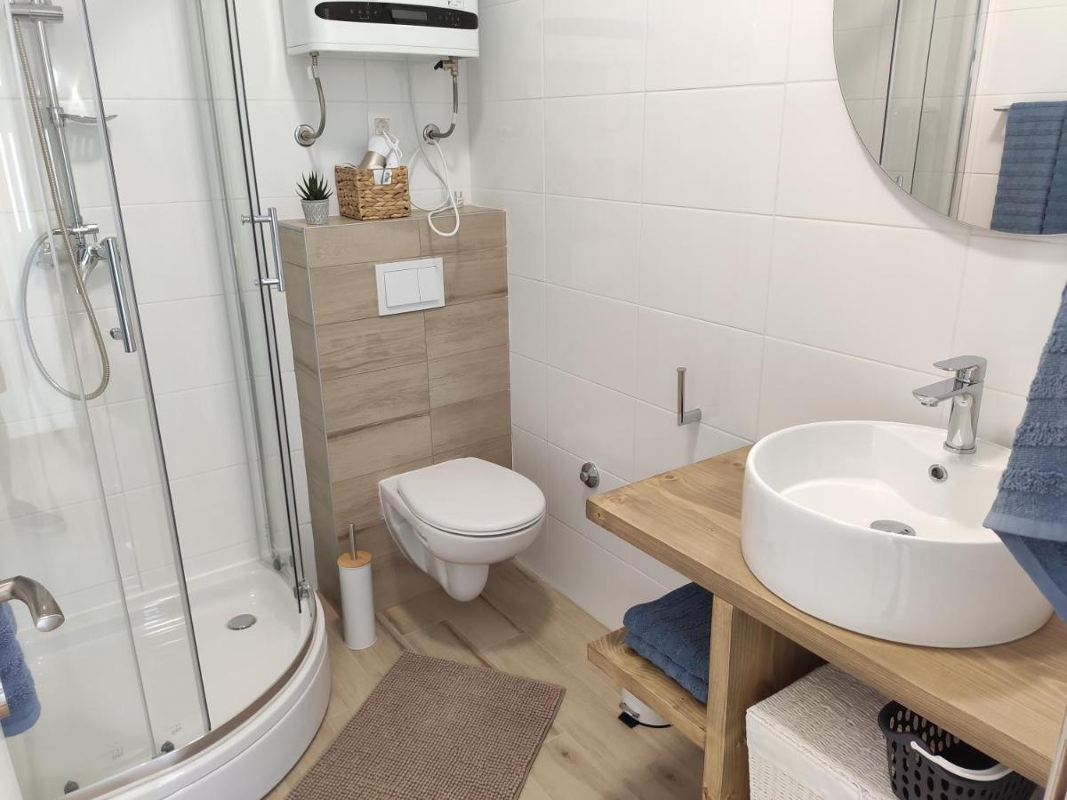 Apartmani Sara 2 Betina  Eksteriør bilde