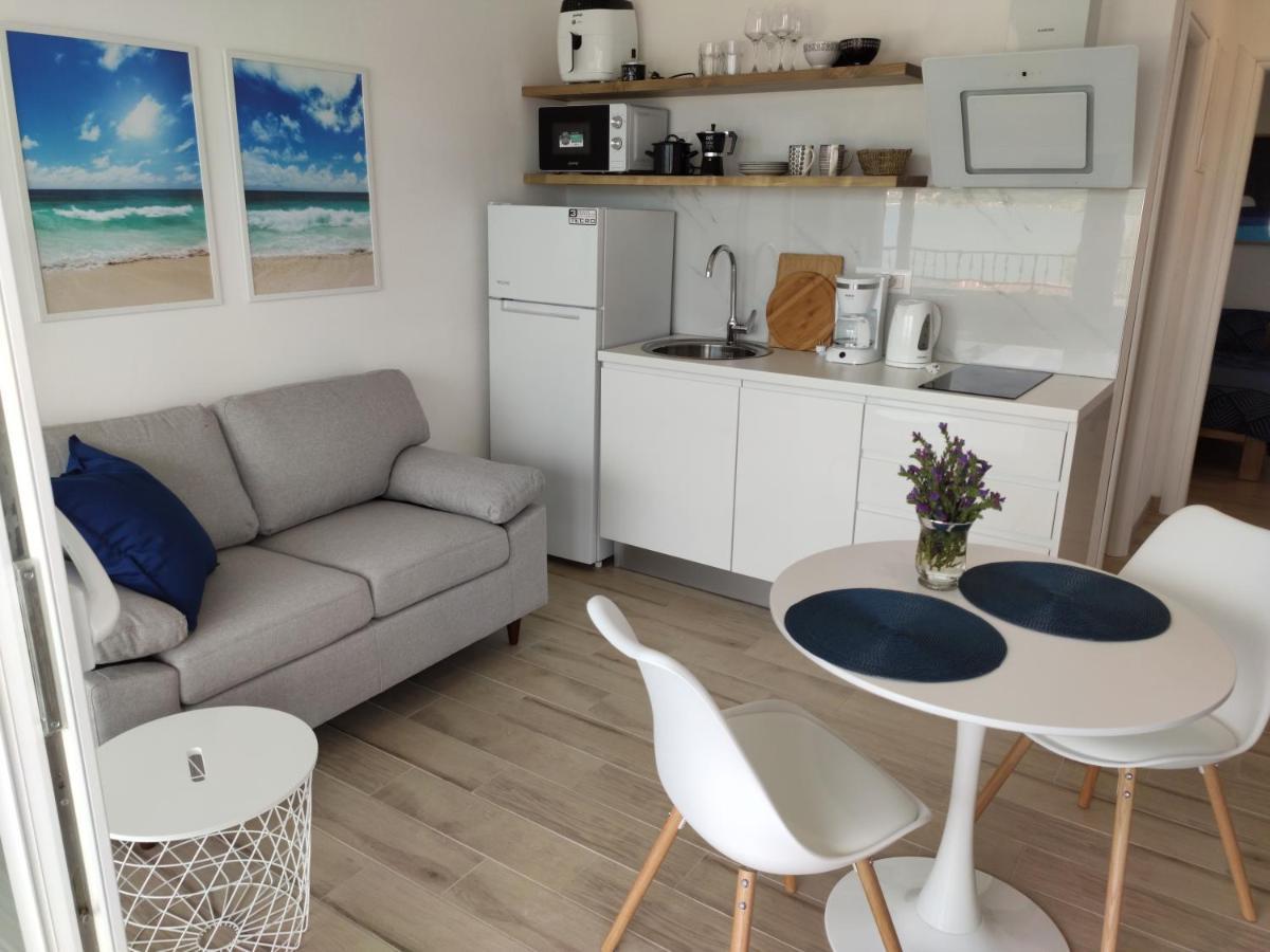 Apartmani Sara 2 Betina  Eksteriør bilde